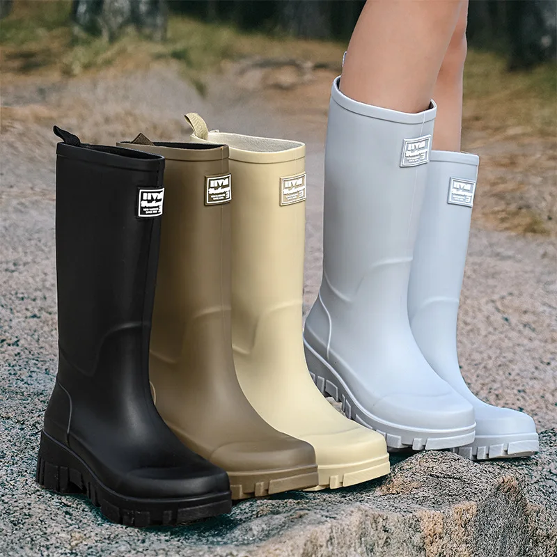 Women'S Fashion Rain Boots - Модные женские резиновые сапоги на толстой