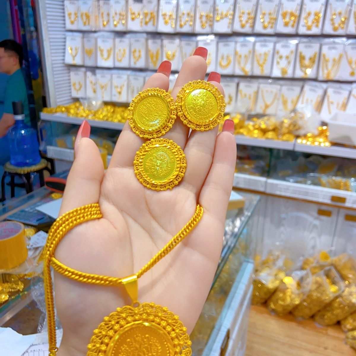 Новые покрытые 24-каратным зол – обзор и цена Women'S Fashion Rings Gold