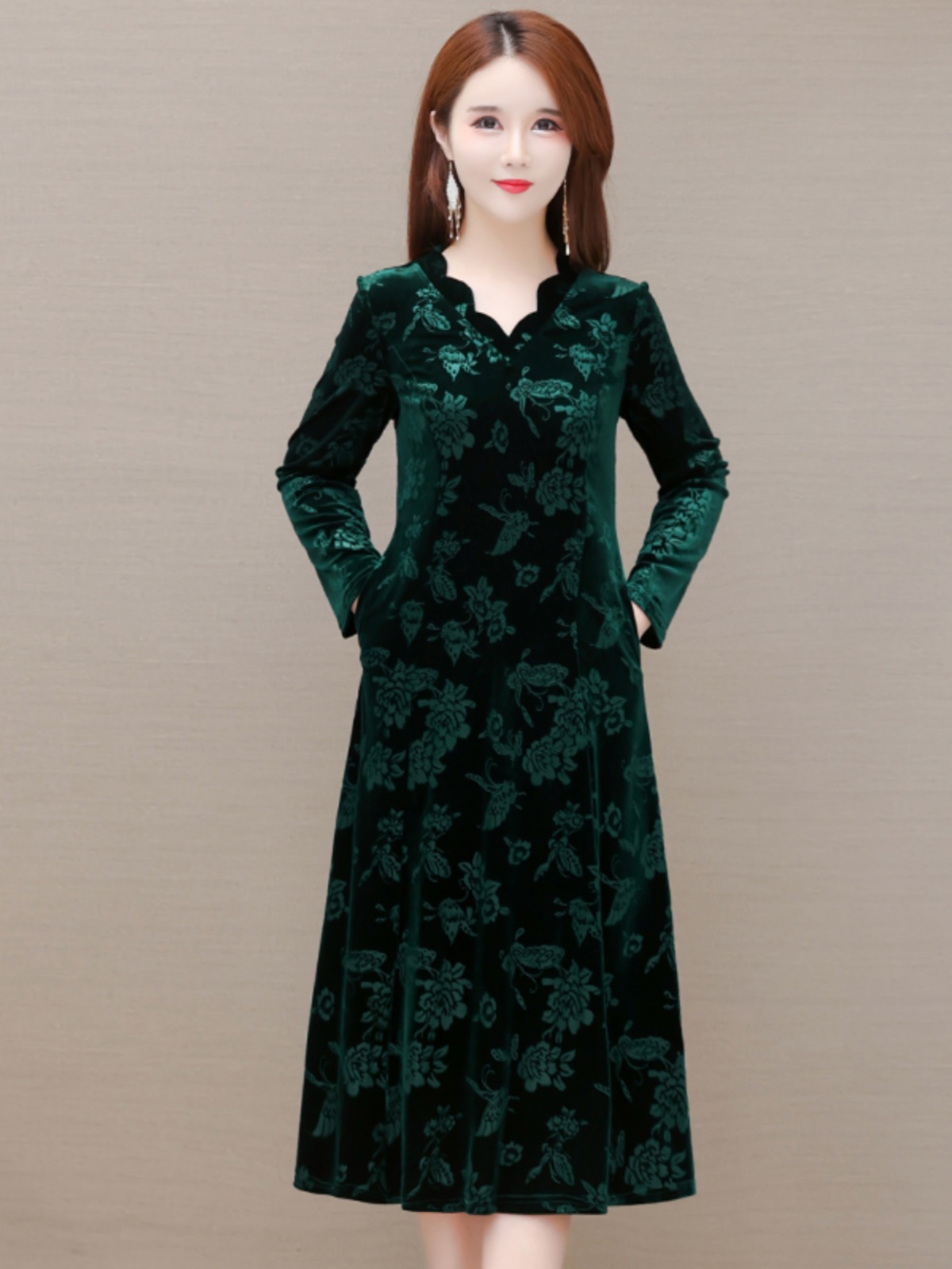 Элегантное бархатное платье с  – обзор и цена Women Fashion Over 60